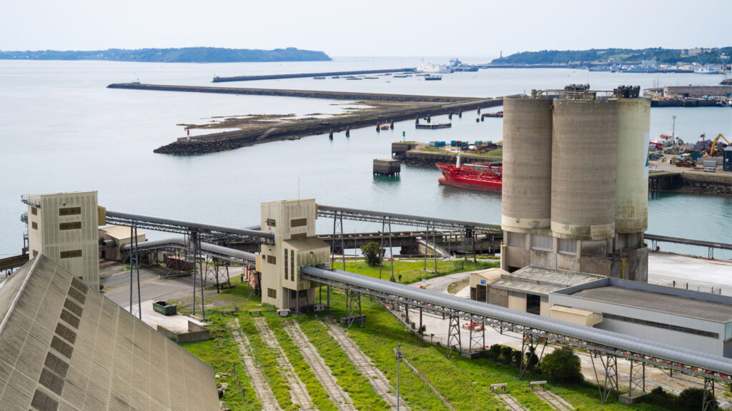 Vue aerienne du terminal multi-vrac de BrestPort