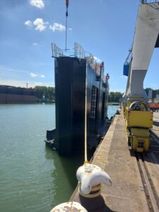 Bateau-porte forme 1 BrestPort